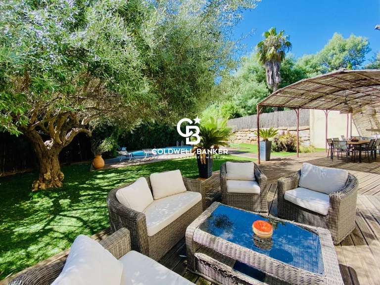 Maison Rayol-Canadel-sur-Mer - 4 chambres - 136m²