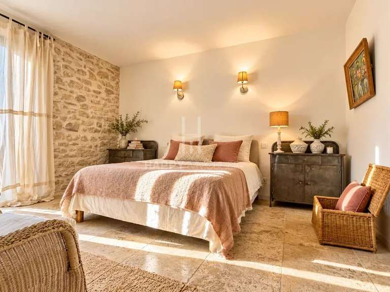 House Saint-Rémy-de-Provence - 5 bedrooms - 250m²