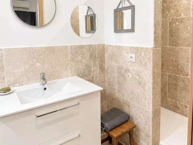 House Saint-Rémy-de-Provence - 5 bedrooms - 250m²