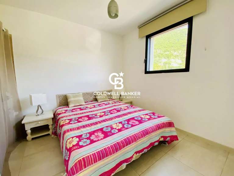 Maison Cavalaire-sur-Mer - 5 chambres - 180m²