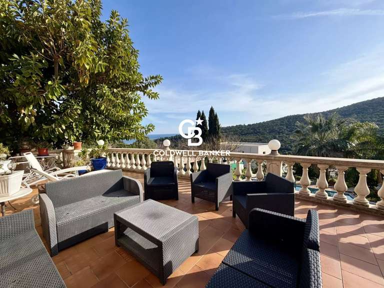 House with Sea view Cavalaire-sur-Mer - 5 bedrooms - 275m²