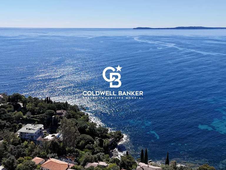 House with Sea view Rayol-Canadel-sur-Mer - 5 bedrooms - 200m²