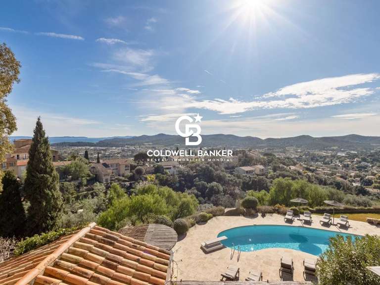 Maison Bormes-les-Mimosas - 8 chambres - 539m²