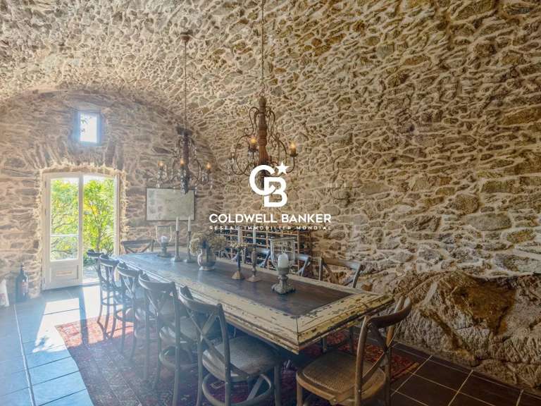 Maison Bormes-les-Mimosas - 8 chambres - 539m²