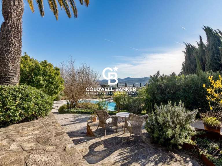 Maison Bormes-les-Mimosas - 8 chambres - 539m²