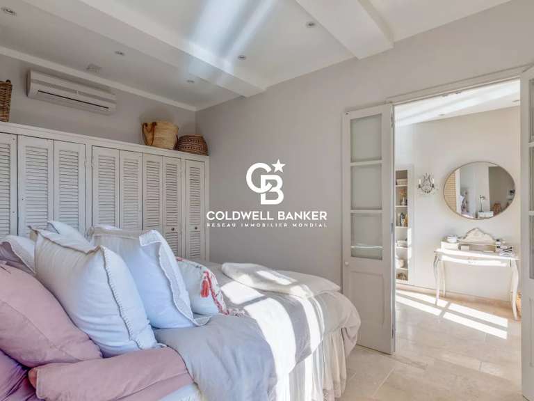 Maison Bormes-les-Mimosas - 8 chambres - 539m²