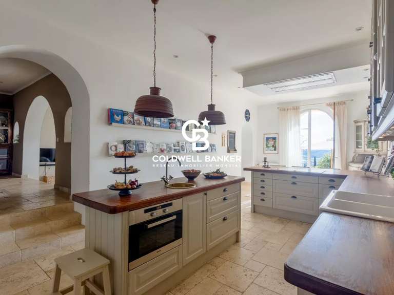 Maison Bormes-les-Mimosas - 8 chambres - 539m²