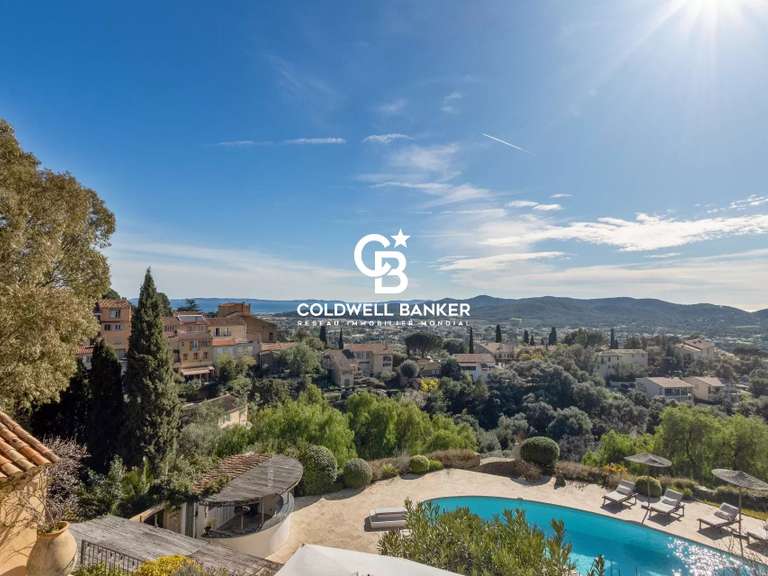Maison Bormes-les-Mimosas - 8 chambres - 539m²