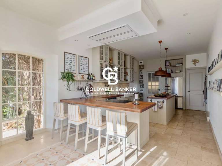 Maison Bormes-les-Mimosas - 8 chambres - 539m²