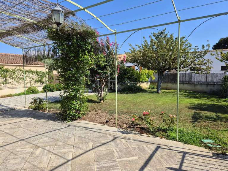House Saint-Rémy-de-Provence - 2 bedrooms - 75m²