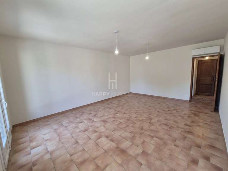 House Saint-Rémy-de-Provence - 2 bedrooms - 75m²