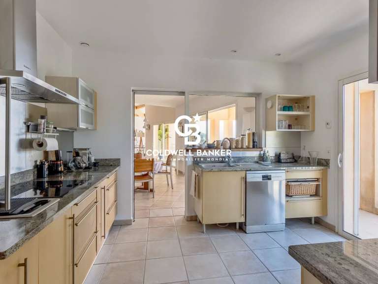 House with Sea view Le Lavandou - 3 bedrooms - 241m²