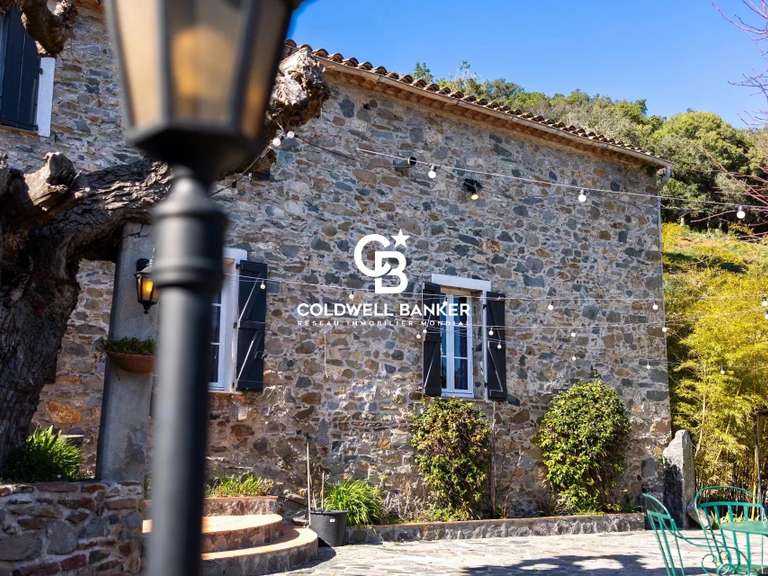 House La Môle - 8 bedrooms - 355m²
