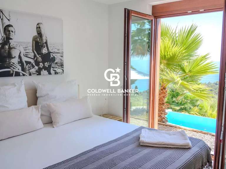 House with Sea view Rayol-Canadel-sur-Mer - 6 bedrooms - 243m²