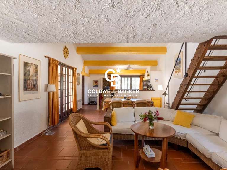 Maison Bormes-les-Mimosas - 6 chambres - 239m²