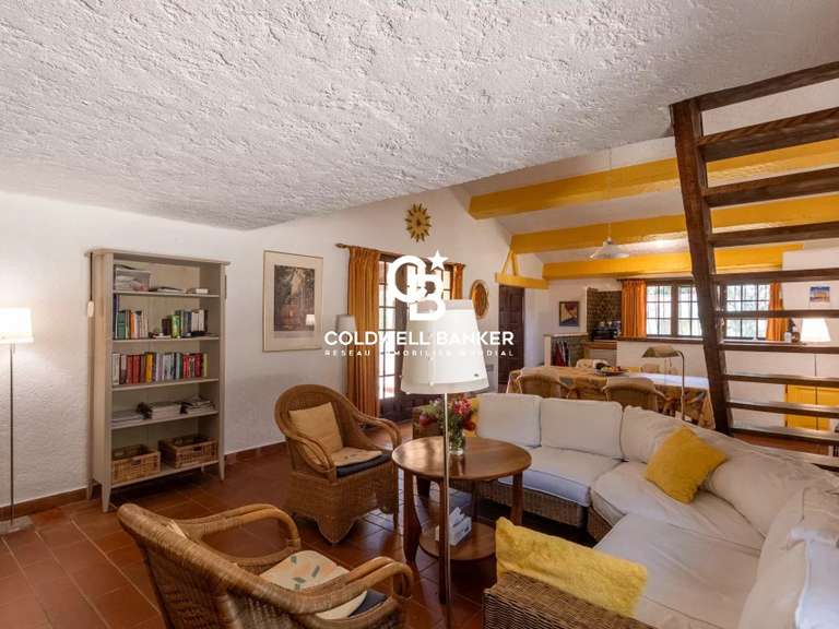Maison Bormes-les-Mimosas - 6 chambres - 239m²