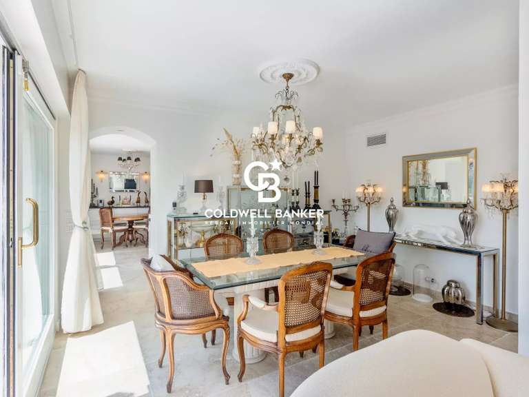 Maison La Croix-Valmer - 4 chambres - 180m²