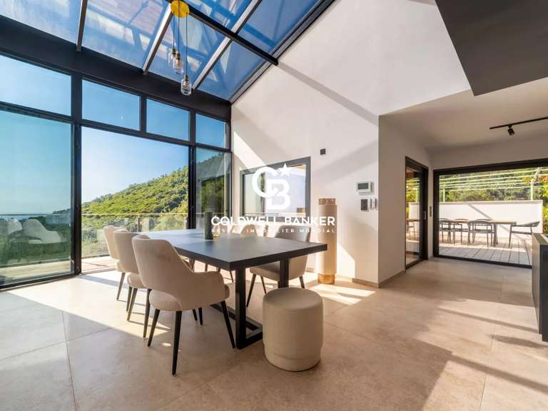 Maison avec Vue sur mer Cavalaire-sur-Mer - 5 chambres - 223m²