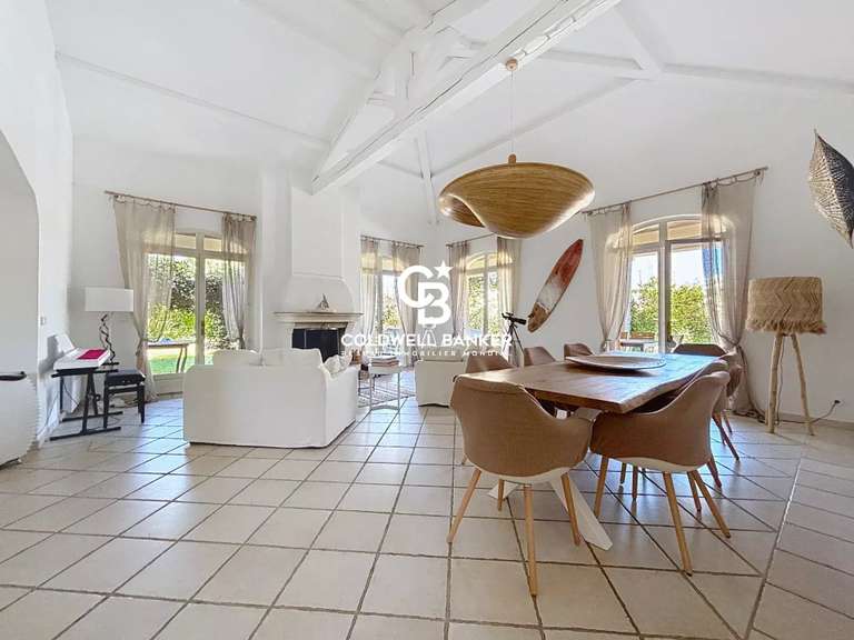 Maison Grimaud - 4 chambres - 175m²