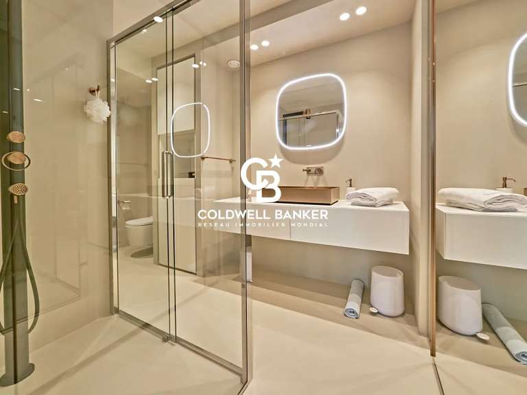 Maison Saint-Tropez - 3 chambres - 241m²