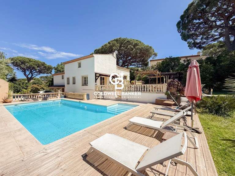 Maison Sainte-Maxime - 4 chambres - 206m²