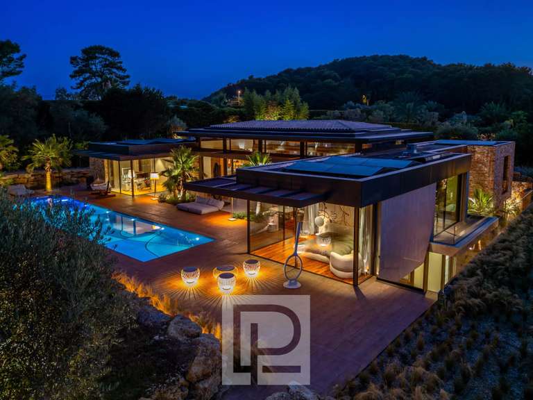 Maison Mougins - 5 chambres - 411m²