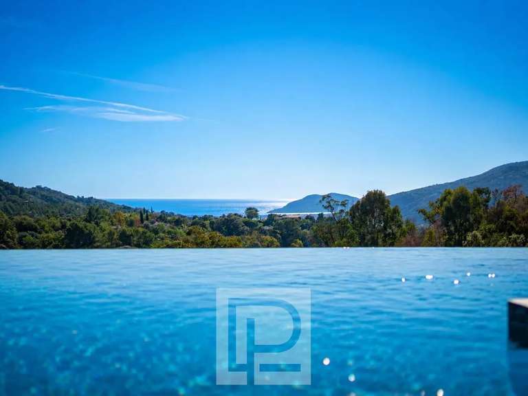 Maison Mougins - 5 chambres - 310m²