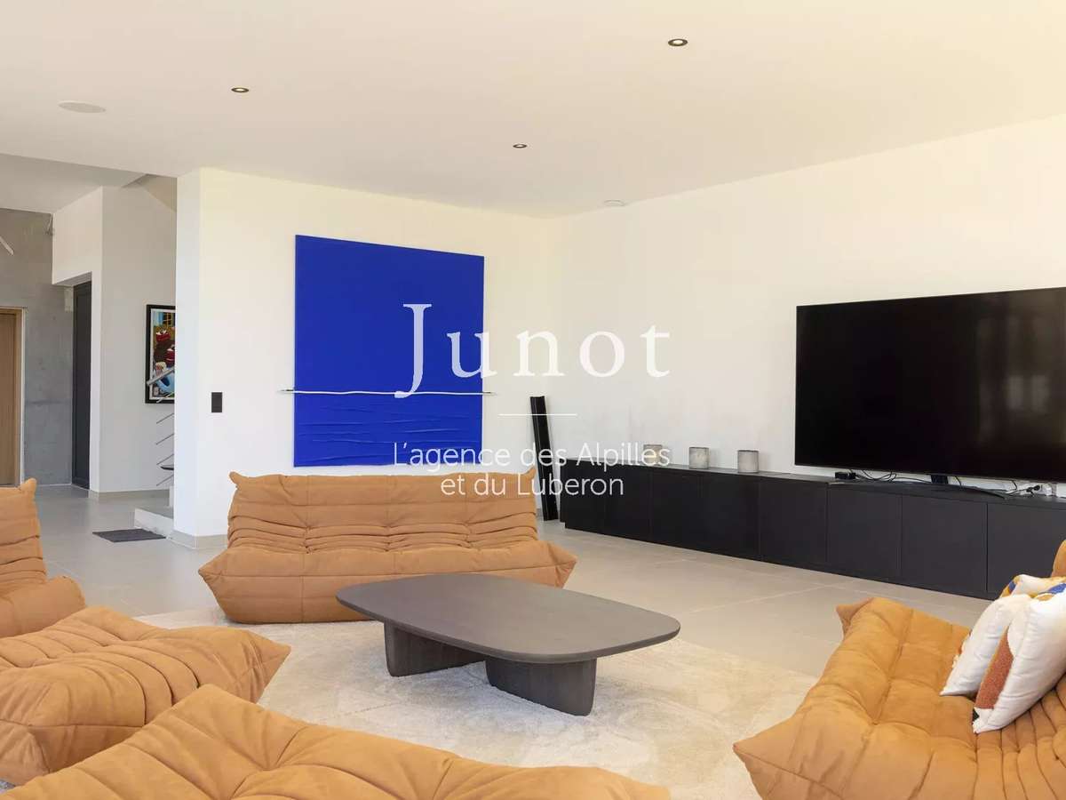 House Maussane-les-Alpilles