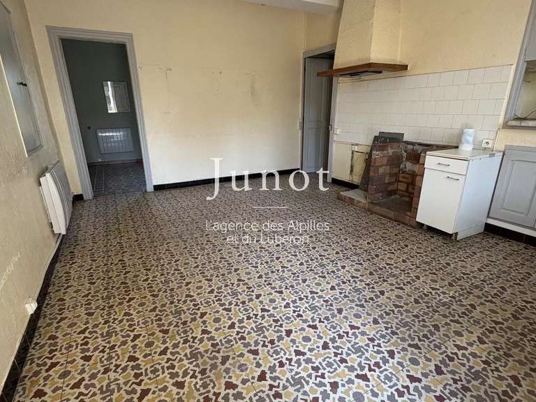 Maison Saint-Rémy-de-Provence - 4 chambres - 127m²