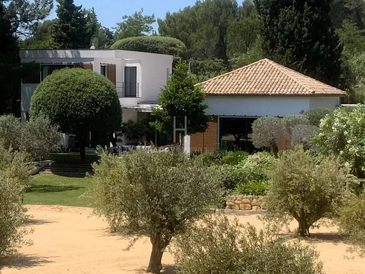 House Maussane-les-Alpilles