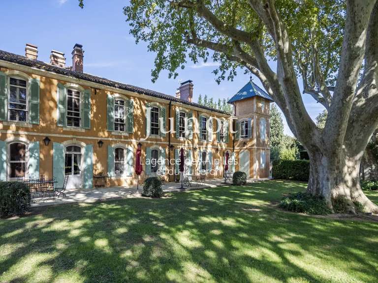 Maison Arles - 10 chambres - 1400m²