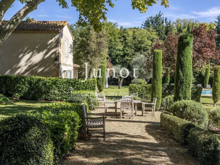 Maison Arles - 10 chambres - 1400m²