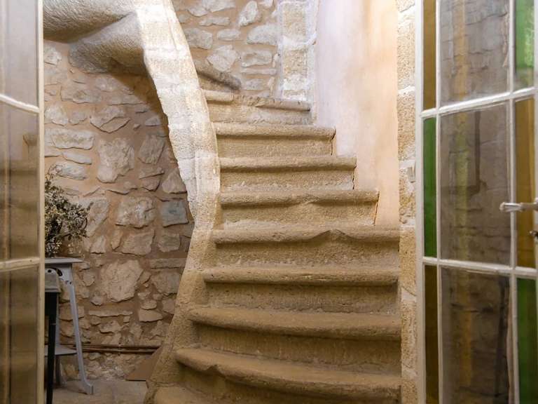 Maison Uzès - 4 chambres - 270m²