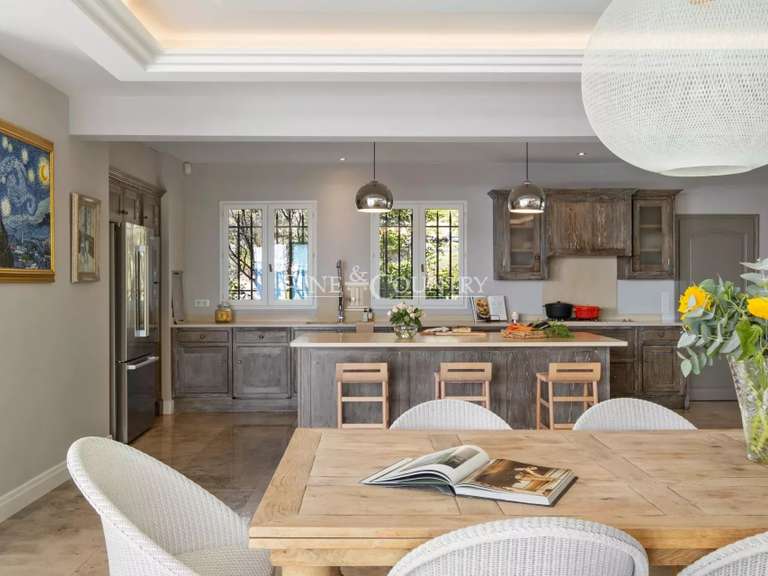 Maison Mougins - 6 chambres - 427m²