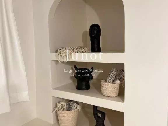 House Saint-Rémy-de-Provence - 2 bedrooms - 113m²