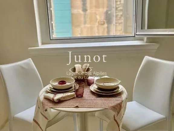 House Saint-Rémy-de-Provence - 2 bedrooms - 113m²