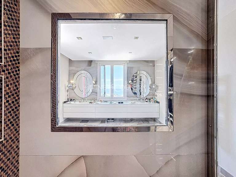 Maison Villefranche-sur-Mer - 6 chambres - 430m²