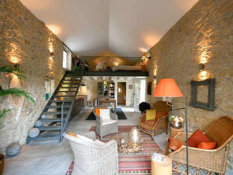 Maison Uzès - 4 chambres - 222m²