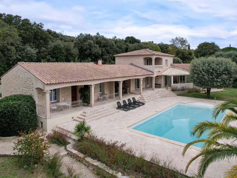 House Uzès - 7 bedrooms - 243m²