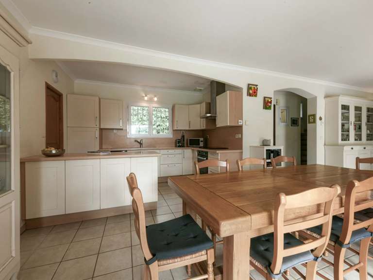 Maison Uzès - 7 chambres - 243m²