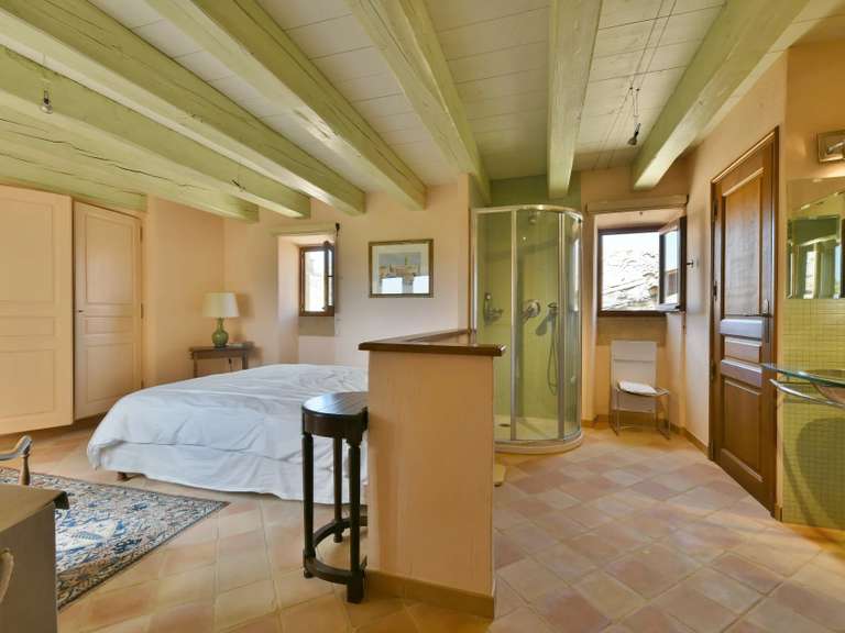 Maison Uzès - 3 chambres - 201m²