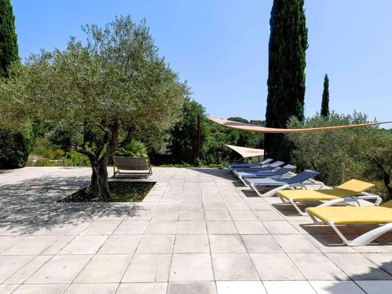 House Uzès - 8 bedrooms - 313m²
