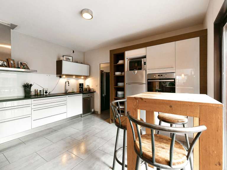 Maison Nîmes - 4 chambres - 192m²