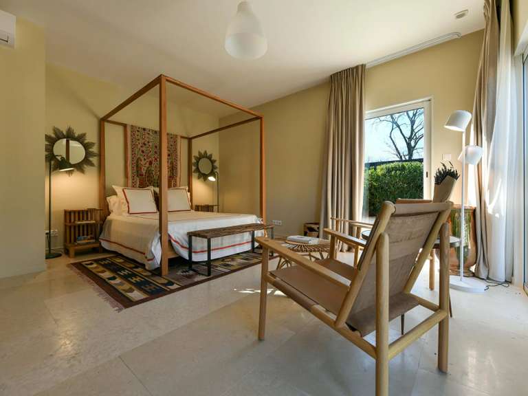Maison Uzès - 5 chambres - 339m²