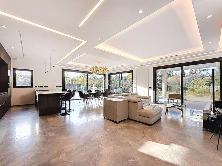 Maison Valbonne - 4 chambres - 210m²