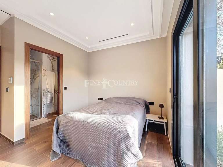 Maison Valbonne - 4 chambres - 210m²