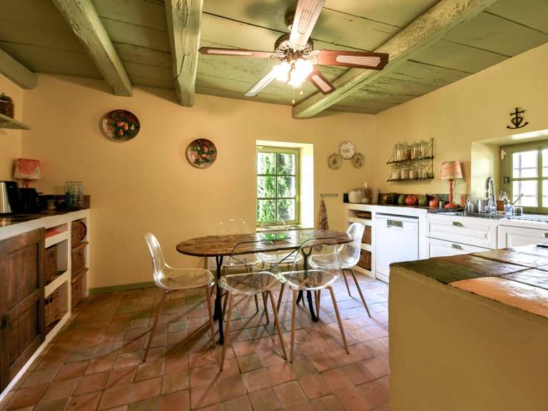 Maison Uzès - 6 chambres - 356m²