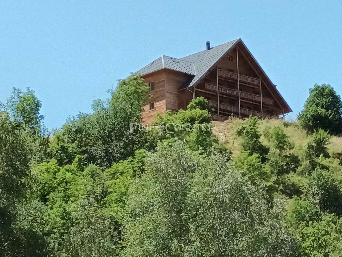House Allos