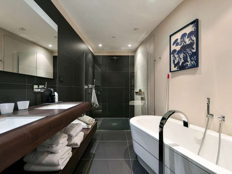 Maison Uzès - 7 chambres - 451m²