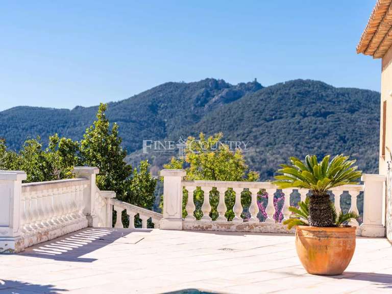 Maison avec Vue sur mer Les Adrets-de-l'Estérel - 4 chambres - 304m²